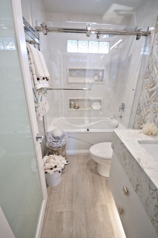 small bathroom solutions contractor north vancouver