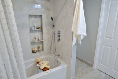 bathroom-renovation-north-van-basement-08
