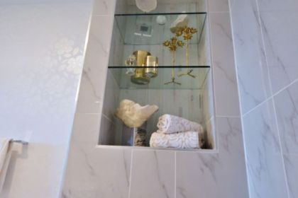 bathroom-renovation-north-van-retreat-styled-16