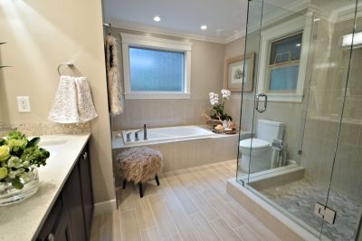 bathroom-renovation-north-van-champagne-styled-02
