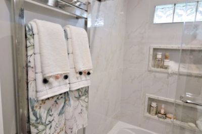 bathroom-renovation-north-van-glamour-08