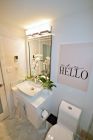 bathroom-renovation-north-van-marble-styled-12