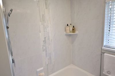 bathroom-renovation-north-van-woke-up-styled-07