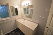 bathroom-renovation-north-van-woke-up-before-02