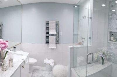bathroom-renovation-north-van-marble-styled-01