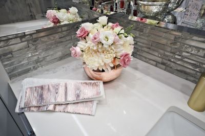 bathroom-renovation-north-van-peacock-styled-09