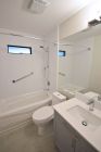 bathroom-renovation-north-van-renovated-after-01