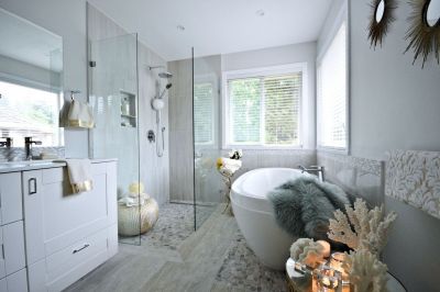 bathroom-renovation-north-van-river-rock-styled-02