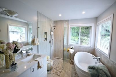 bathroom-renovation-north-van-river-rock-styled-03