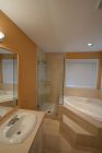 bathroom-renovation-north-van-river-rock-before-03