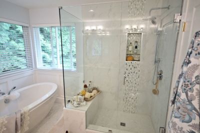 bathroom-renovation-north-van-chic-styled-16