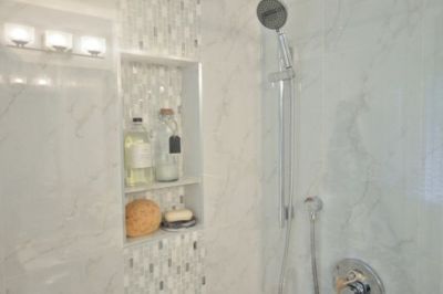 bathroom-renovation-north-van-chic-styled-17