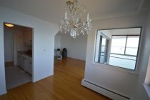 home-renovation-west-van-beach-before-07