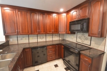 kitchen-renovation-north-van-green-before-02