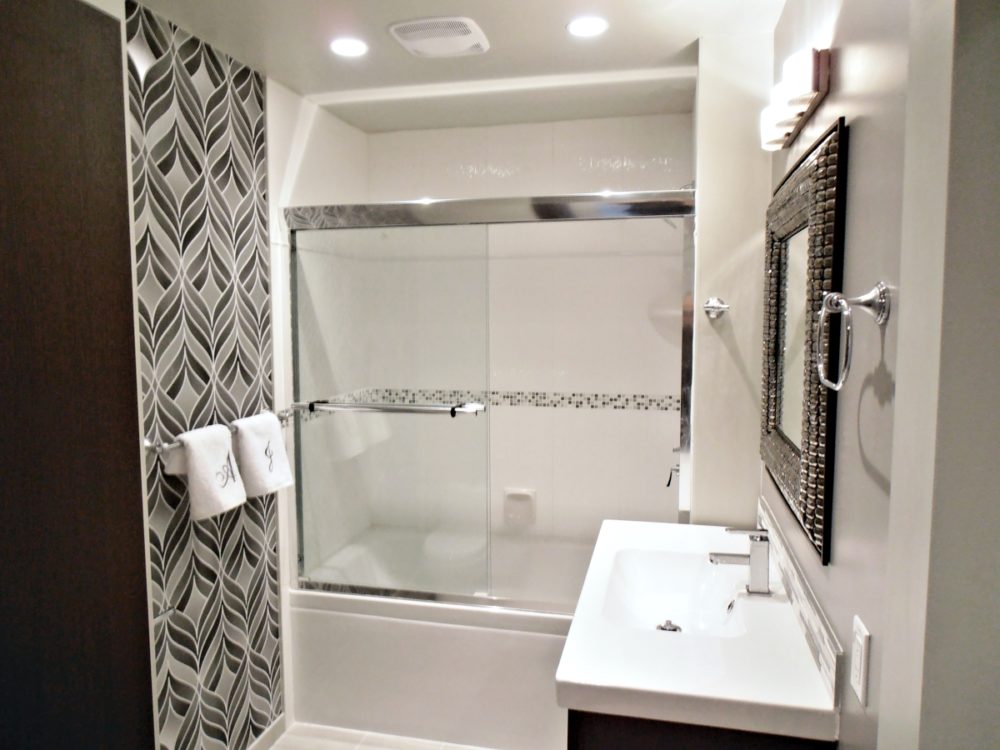 Two Bathrooms renovation west vancouver renovateme design and construction